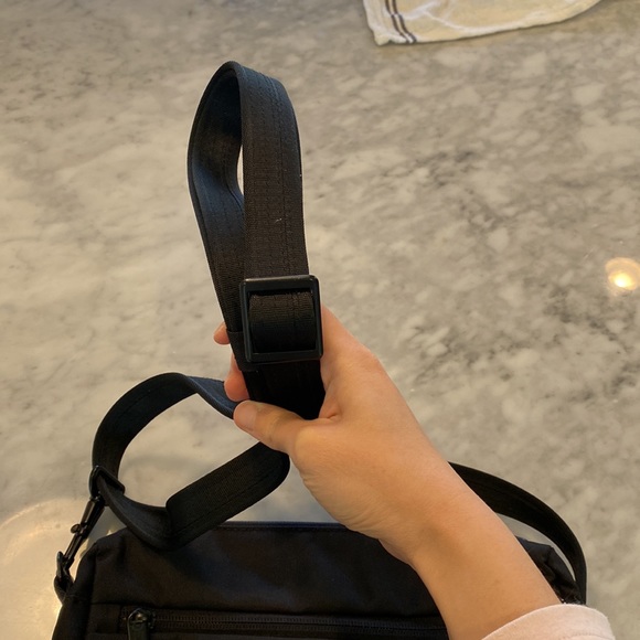 Target Anti Theft Bag - Picture 7 of 8